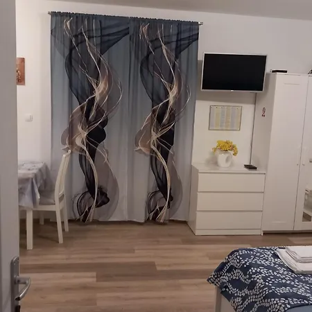 Ivka Apartment