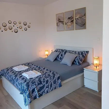 Apartment Ivka *